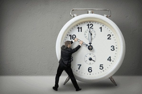Yếu Sinh Lý Là Bao Nhiêu Phút? Thời Gian Quan Hệ Trung Bình Cần Biết