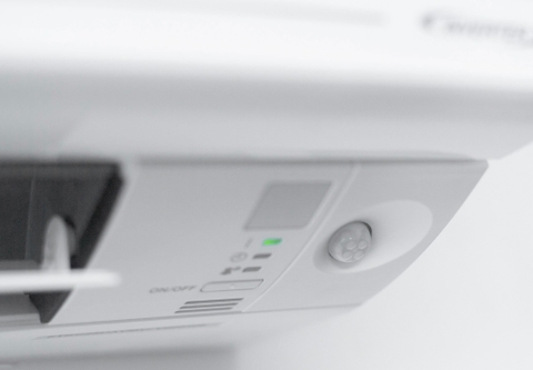 Máy lạnh Daikin Inverter 1 HP FTKC25UAVMV/RKC25UAVMV