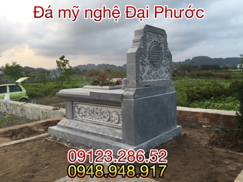 Mặt sau mộ đá đẹp