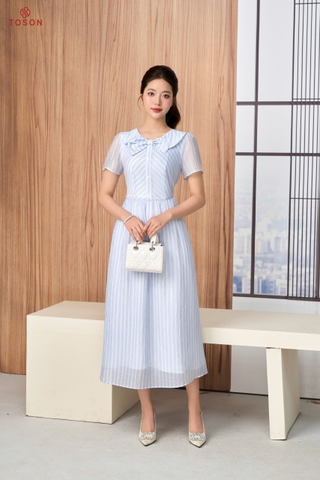 43097X66 - Đầm xòe tơ kẻ xanh,cổ đan chéo