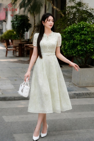 43187X96 - Đầm tơ xoè tơ xanh cốm thêu hoạ tiết
