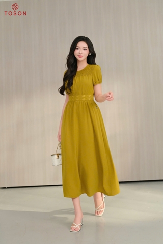 43076V95 - Đầm thô lụa vàng đồng, eo thêu hoa