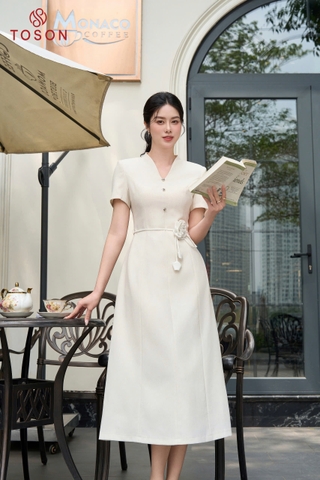 49166E66 - Đầm cổ leo tạo form,thắt eo đính hoa- linen phẩy