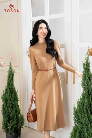 DL001E33 - Đầm len be nâu mongtoghi dáng dài, xẻ sườn (Không kèm dây lưng),.