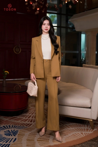 B8209V05 - Bộ text phẩy vàng đồng: Vest + Quần