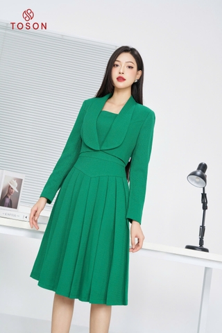 B8482X84 - Bộ text xanh: Áo vest lửng ve bầu + Đầm xòe sát nách