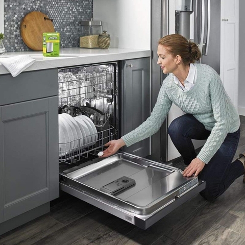 Cách vệ sinh máy rửa bát