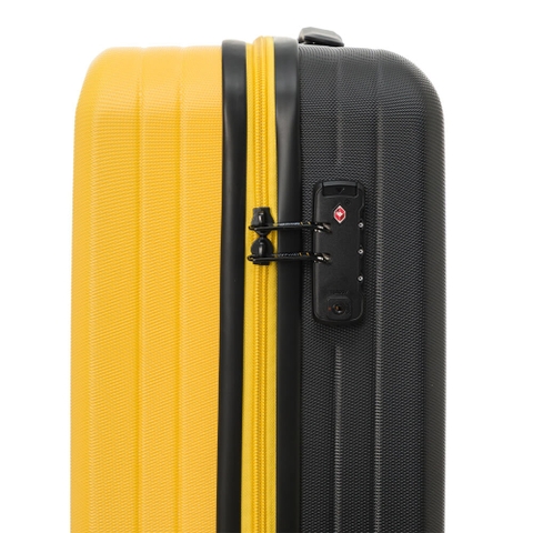 Vali National Geographic N171HB-01-26