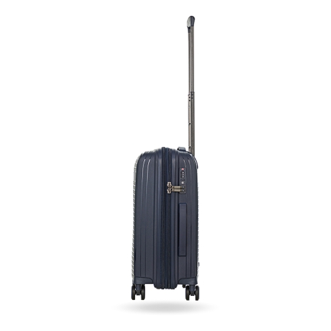 Vali IT Luggage 15-2881-08