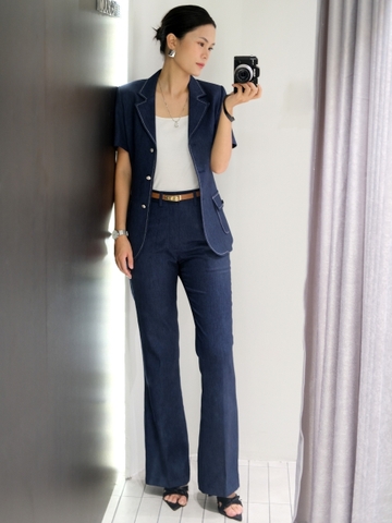 Chic Faux-Denim Blazer