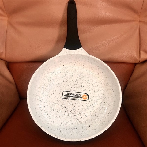 Chảo chiên đáy từ Rapido RP28-RD đáy chấm - 28cm