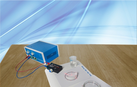 Bộ thí nghiệm đo chiết suất của nước