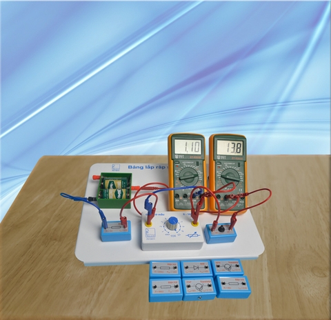 Bộ thí nghiệm về dòng điện không đổi