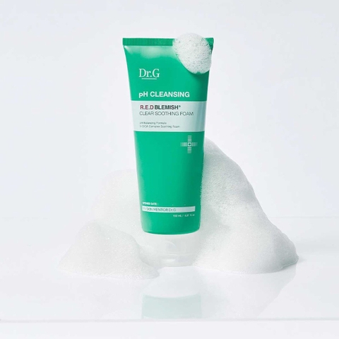 Sữa Rửa Mặt Dành Cho Da Mụn, Nhạy Cảm Dr.G pH Cleansing R.e.d Blemish Clear Soothing Foam 150ml