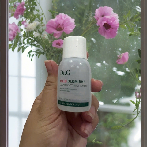(date 11.2025)Dr.G Nước hoa hồng R.E.D Blemish Clear Soothing Toner 30ml
