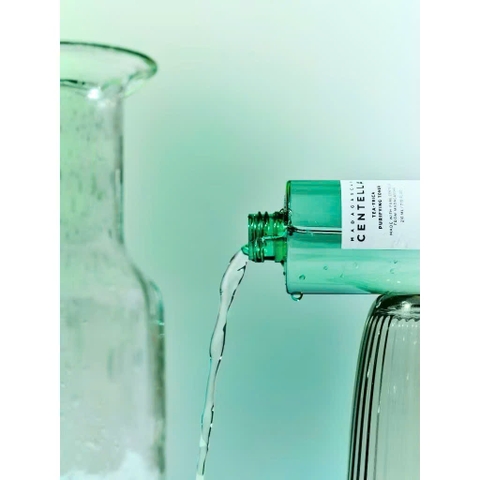 Nước hoa hồng kiểm soát dầu SKIN1004 Madagascar Centella Tea-Trica Purifying Toner 210ml