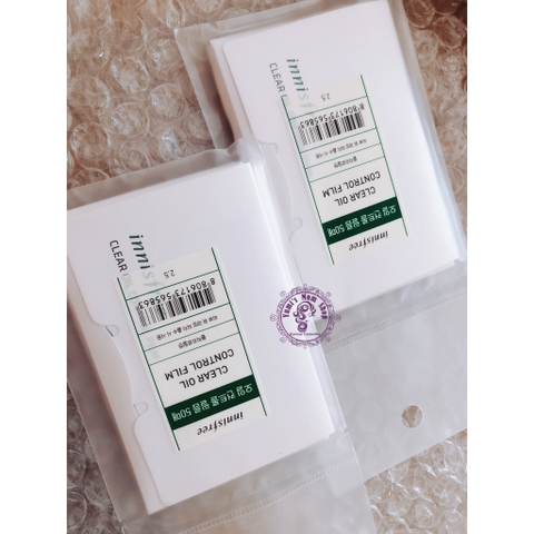 Giấy Thấm Dầu Kiểm Soát Bã Nhờn Innisfree Clear Oil Control Film (50 miếng)