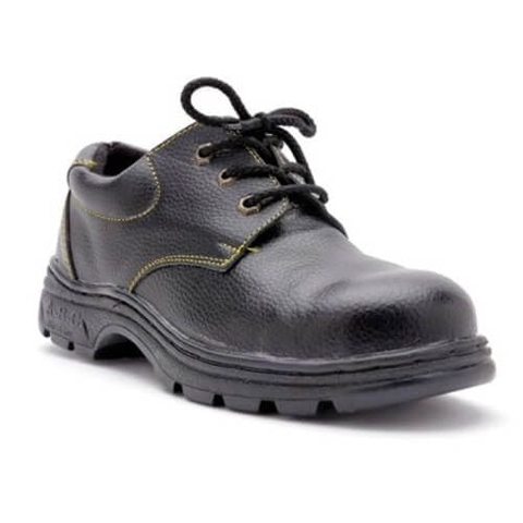 Giày bảo hộ việt nam