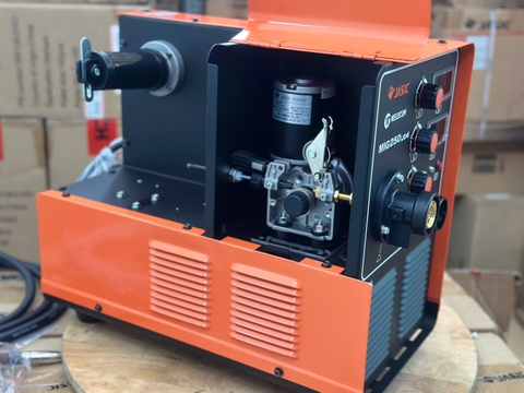 MÁY HÀN MIG JASIC ĐẦU LIỀN 380V MIG250 J04