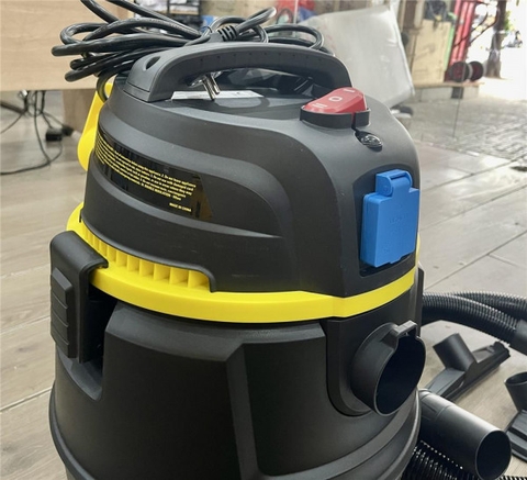 Máy Hút Bụi Công Nghiệp 4000W 30L Stanley Stanley SL19403PE-8A