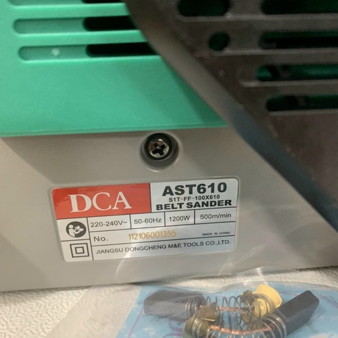 Máy chà nhám tăng 1200W DCA AST610 xsafe