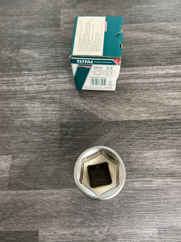 Đầu tuýp lục giác 3/4 inch size 32mm TOTAL  THHAST34321
