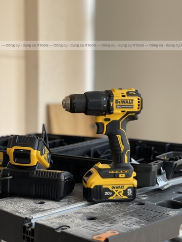 Máy khoan vặn vít dùng pin Dewalt DCD791P2