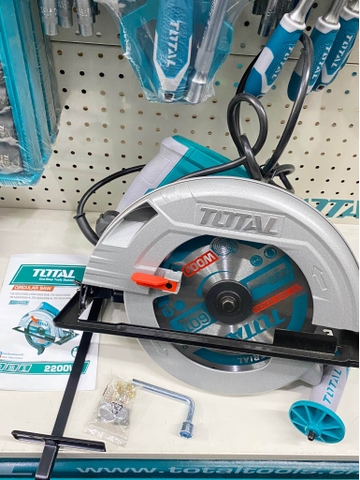 Máy Cưa Đĩa Tròn 235mm 2200W TOTAL TS1222356 chính hãng