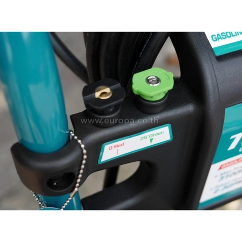Máy xịt rửa xe dùng xăng 6HP TOTAL TGT250105