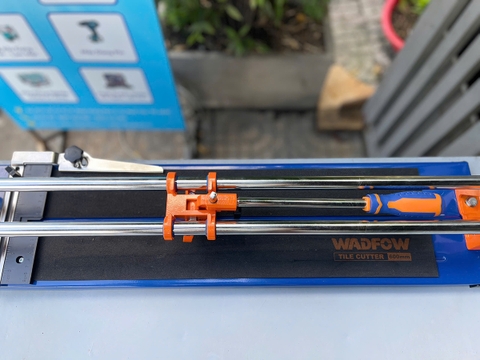 Bàn Cắt Gạch Đẩy Tay Cắt Bằng Bút 600mm WADFOW WTR1561D
