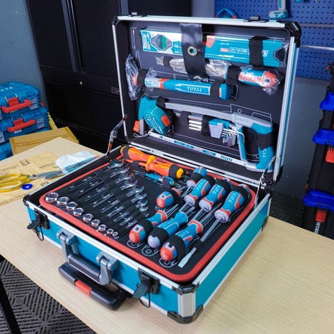 Bộ đồ nghề vali kéo 147 chi tiết Total THKTHP21476
