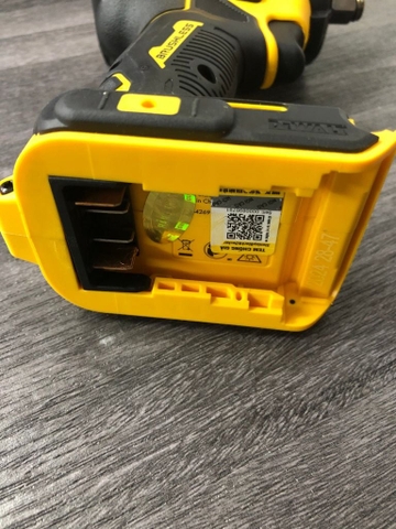 Thân Máy Vặn Bulong 20v Max Động Cơ Gắn Liền Dòng Atomic DEWALT DCF911N-B1