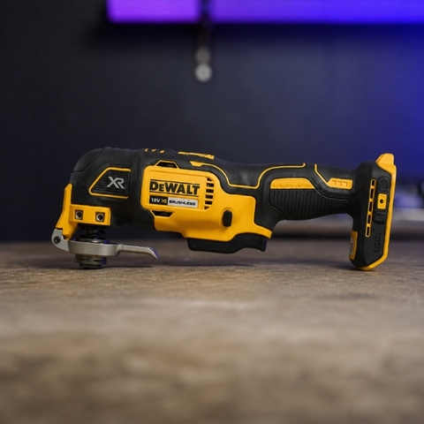 Máy cắt đa năng dùng pin Dewalt DCS355D2-KR