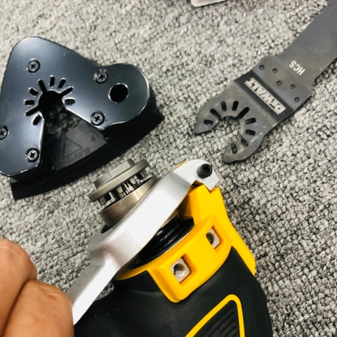 Máy cắt đa năng dùng pin Dewalt DCS356N-KR