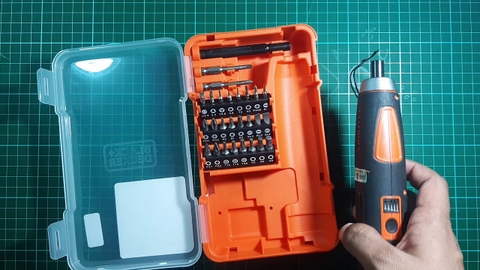 Máy vặn vít 27 món dùng Pin Black&Decker BD40K27-B1