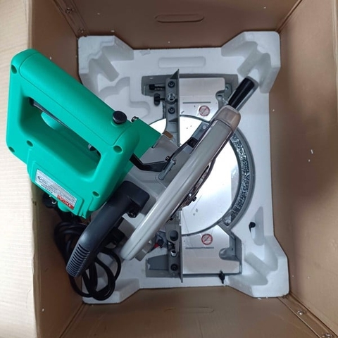 MÁY CẮT NHÔM DCA AJX255 chất lượng