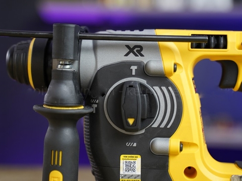 Máy khoan búa dùng pin 20V Dewalt DCH273BM2 (Máy, sạc 2pin*4Ah Túi vải)