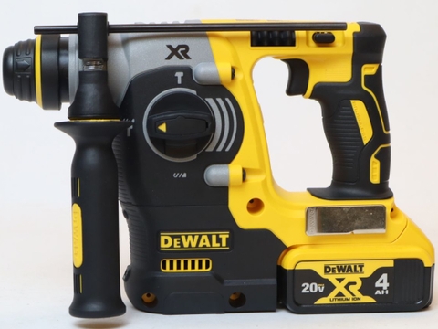 Máy khoan búa dùng pin 20V Dewalt DCH273BM2 (Máy, sạc 2pin*4Ah Túi vải)