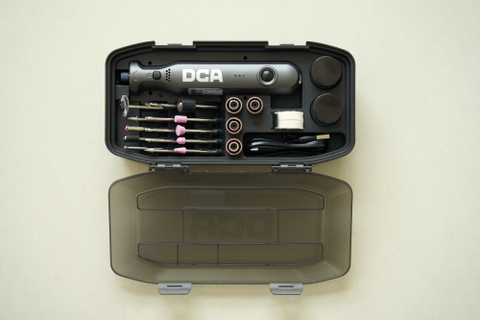 Máy mài khuôn dùng pin DCA ADSJ0401E
