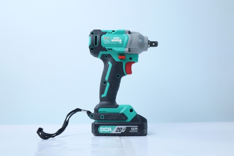 Máy siết buloong không chổi than dùng pin DCA ADPB298DM