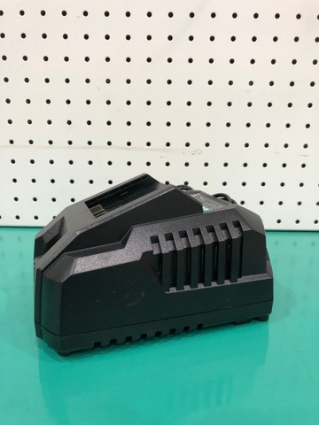 Sạc lithium 20V/4Ah DCA FFCL20-04 giá rẻ