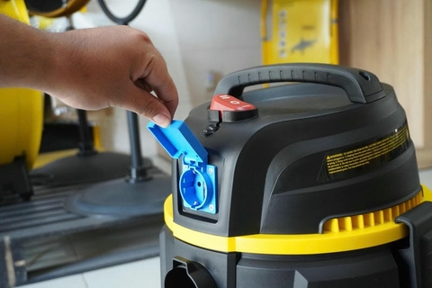 Máy hút bụi 4 chức năng 30 lít Stanley SXV19403PE-8AB