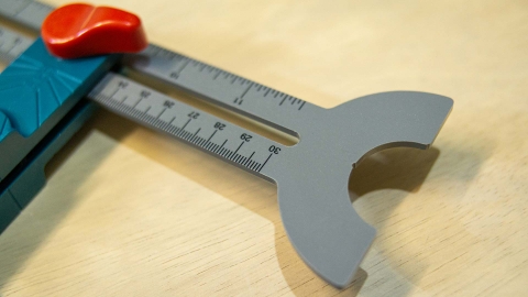 Thước góc vuông 300mm TOTAL TAHS3011 giá rẻ