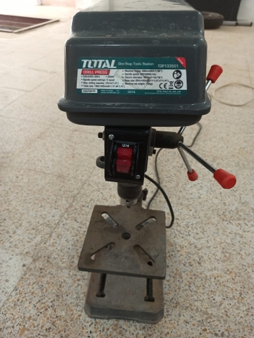 Máy khoan bàn 13mm 350W TOTAL TDP133501 xsafe