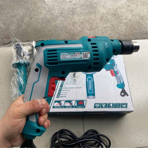 [Sale 8/8] Máy Khoan Búa 810W 13mm Total TG1081316E