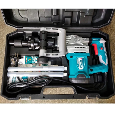 Máy đục bê tông 17mm 1300W Total TH213006