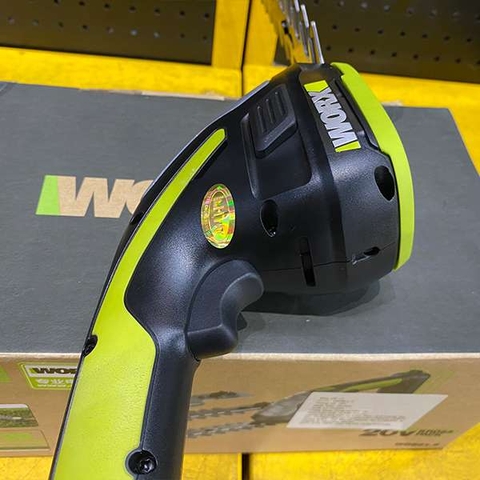 Thân Máy Tỉa Hàng Rào Dùng Pin 20V (Không Kèm Pin Và Sạc) Worx WD801.9