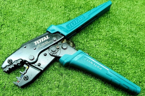 Kềm bấm cos đầu dây cách điện AWG20-10 Total THCPJ0506 chính hãng