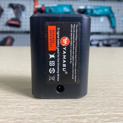 Pin Cài Máy Laser Dung Lượng Cao 8.000mAh Có Hiển Thị Dung Lượng Pin Yamasu PK-LS-PINCAI8000