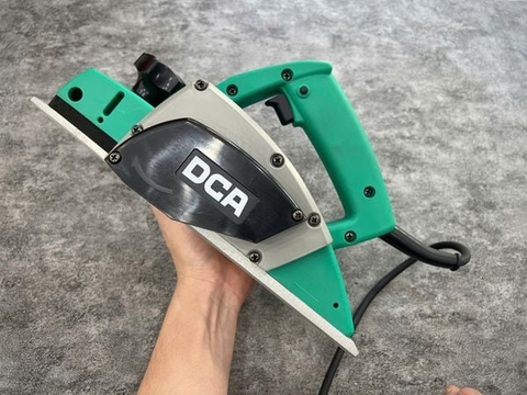 Máy bào điện 500W DCA AMB82